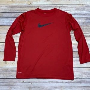 Boys Size M Nike Dri-Fit t-shirt